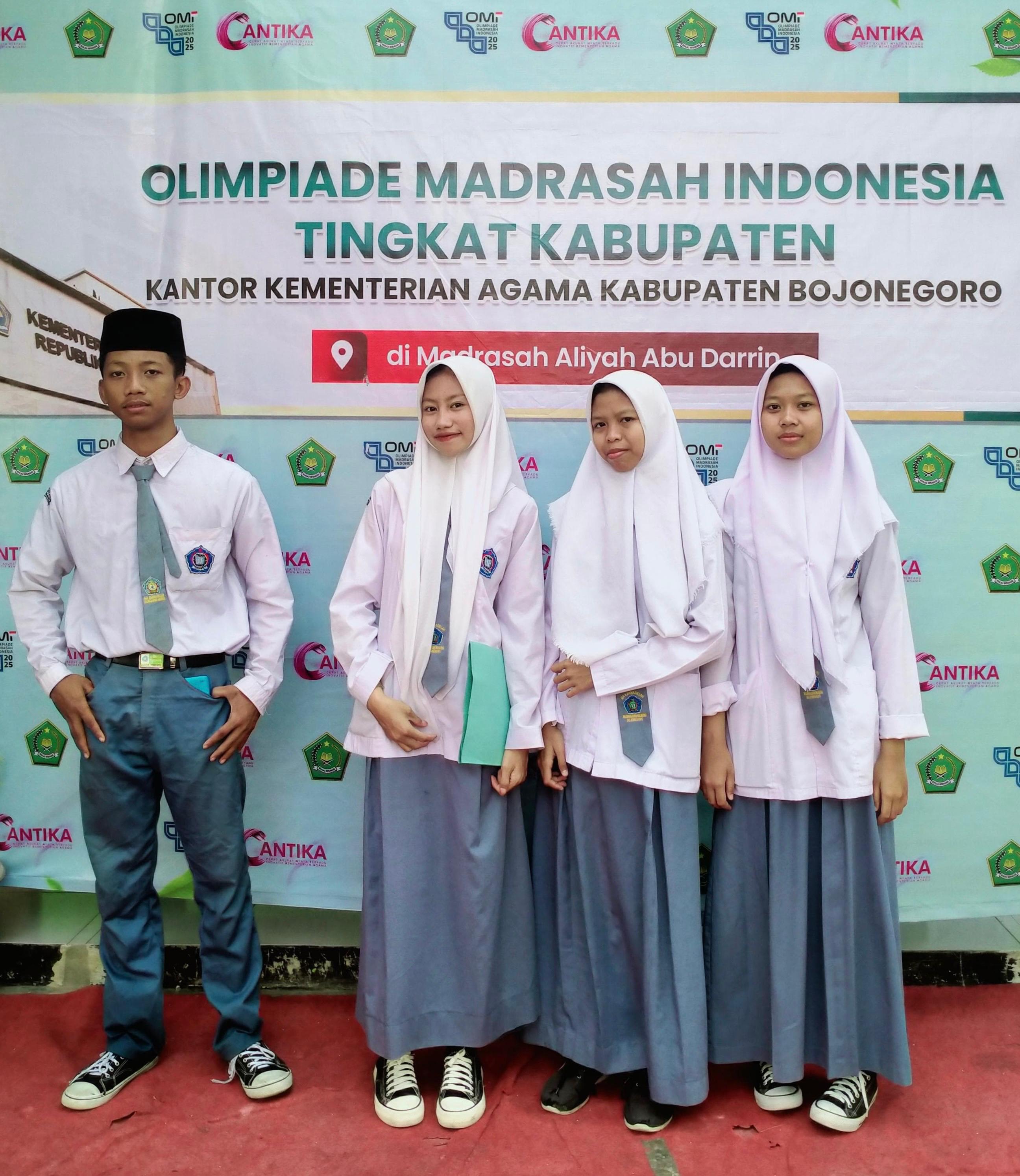 SIAP BERKOMPETISI: MA RAHMATULLAH KIRIM DELEGASI KE OLIMPIADE MADRASAH 